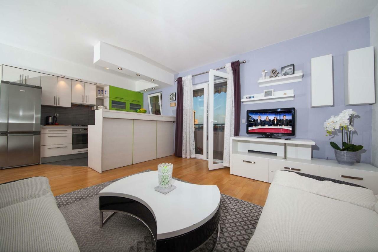 Apartment Sarena Makarska Kültér fotó