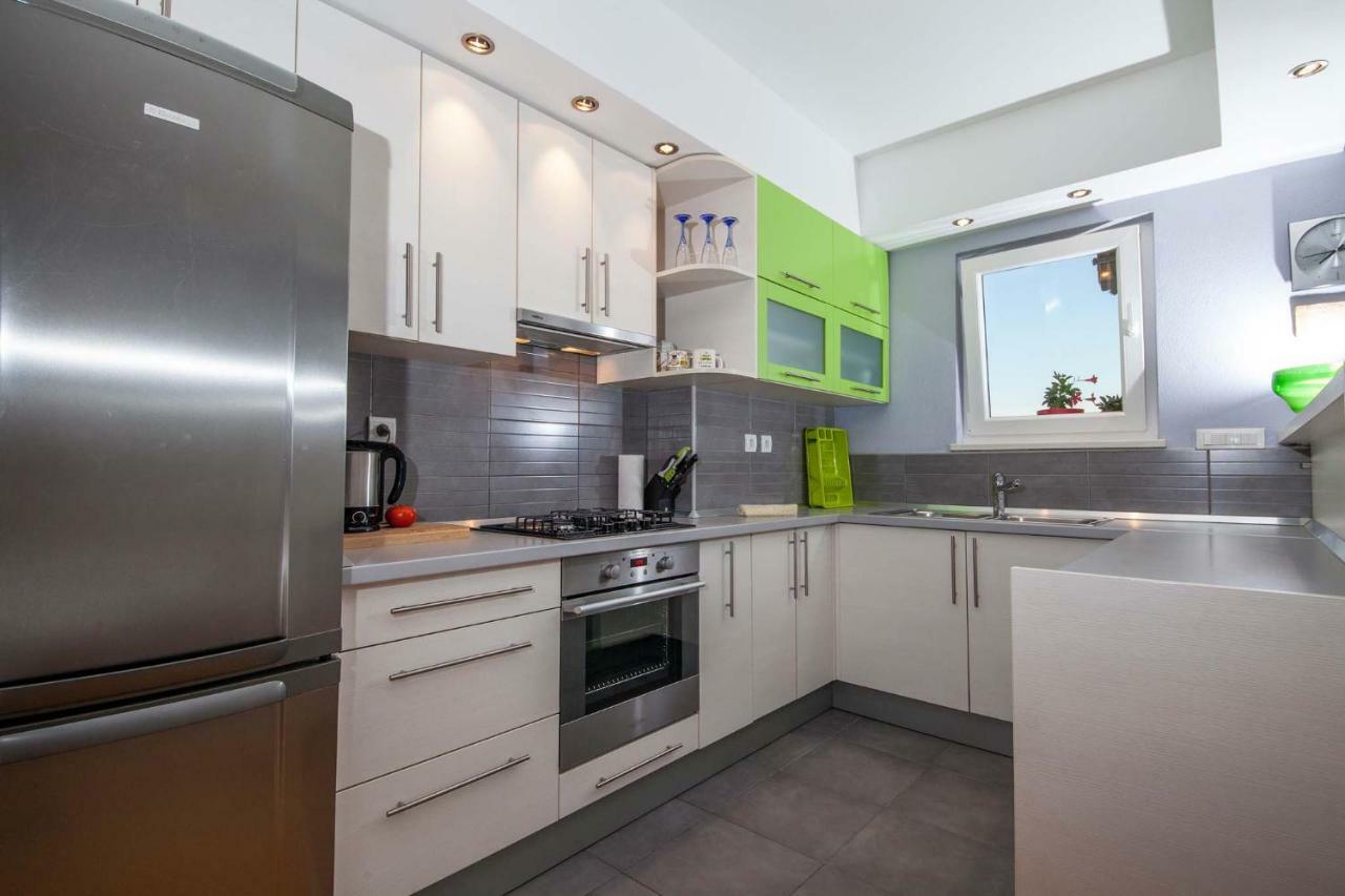 Apartment Sarena Makarska Kültér fotó