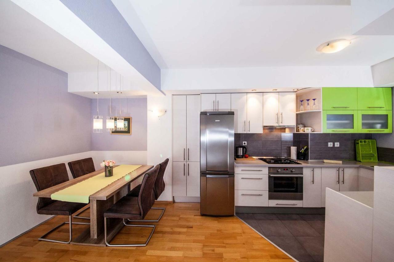 Apartment Sarena Makarska Kültér fotó