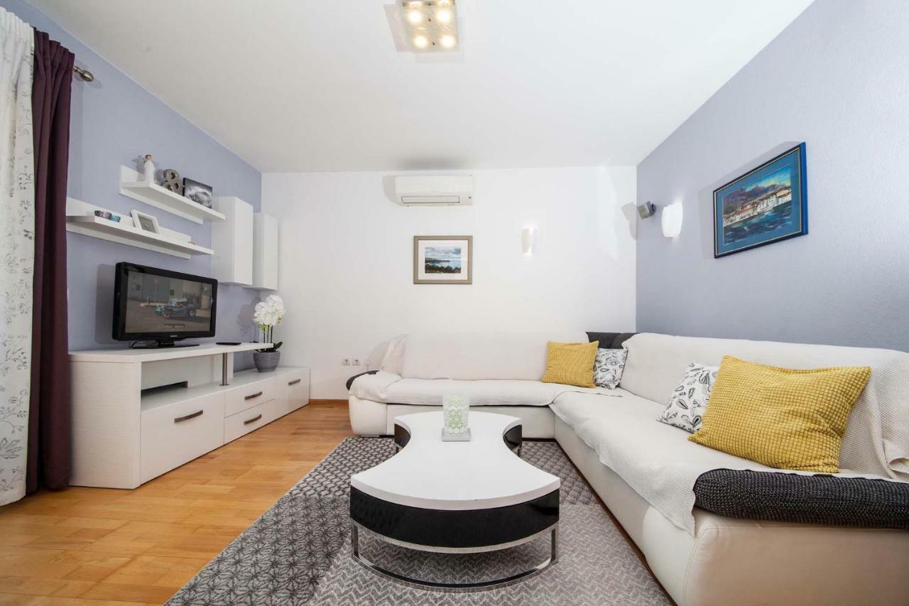 Apartment Sarena Makarska Kültér fotó